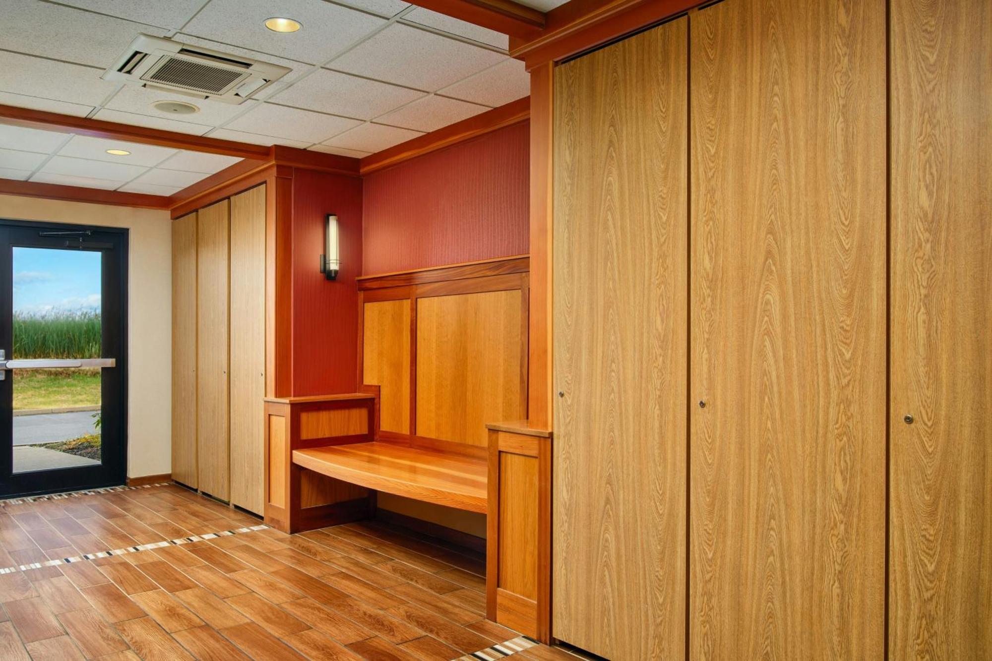 Towneplace Suites By Marriott Scranton Wilkes-Barre Moosic Екстериор снимка