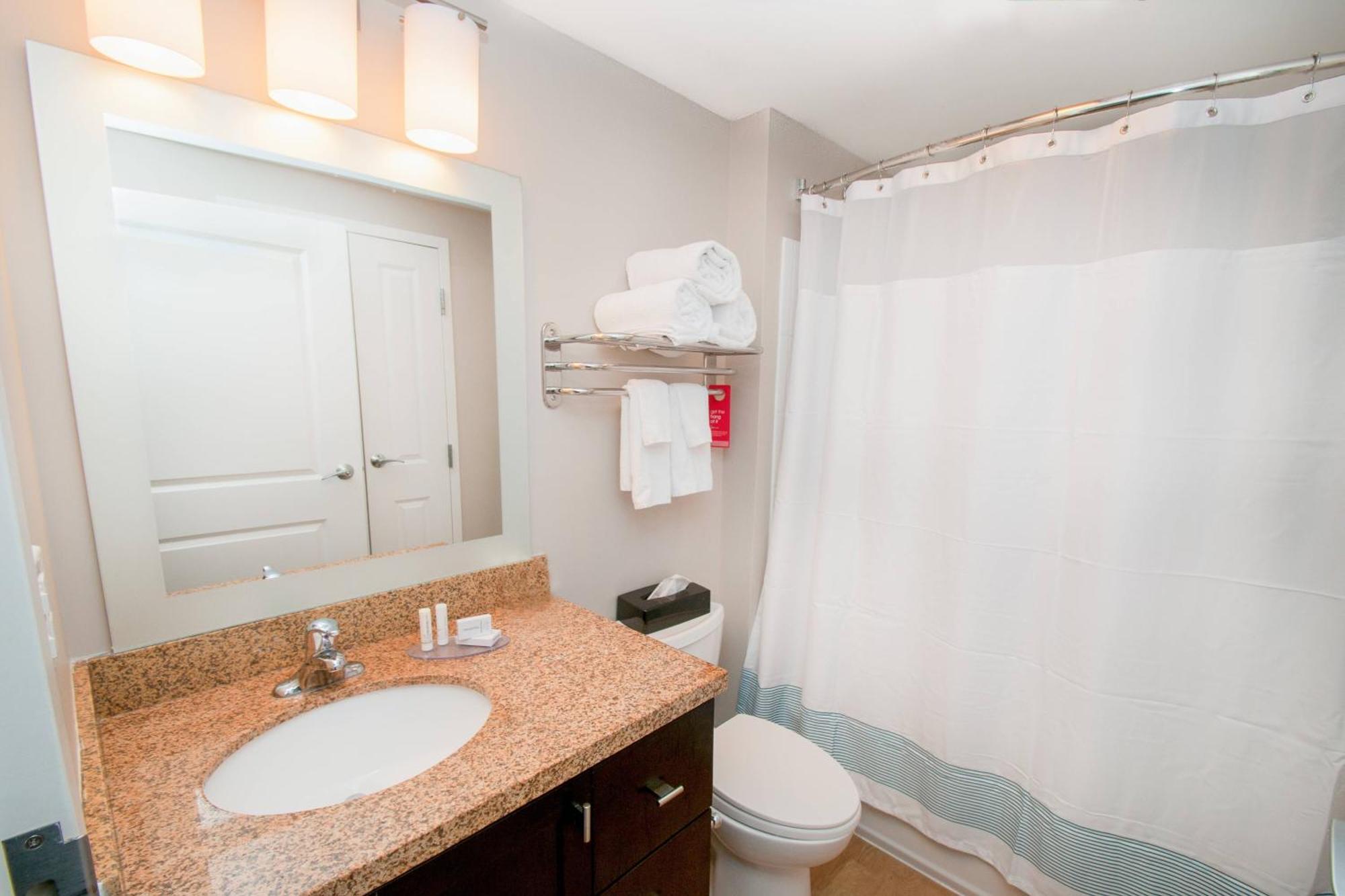 Towneplace Suites By Marriott Scranton Wilkes-Barre Moosic Екстериор снимка